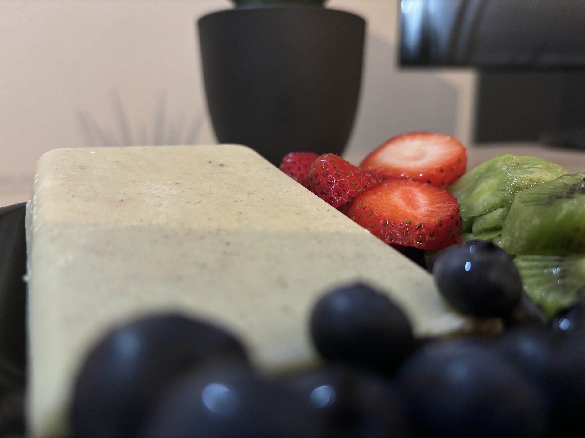 Σπιτική λευκή σοκολάτα με στέβια (vegan)